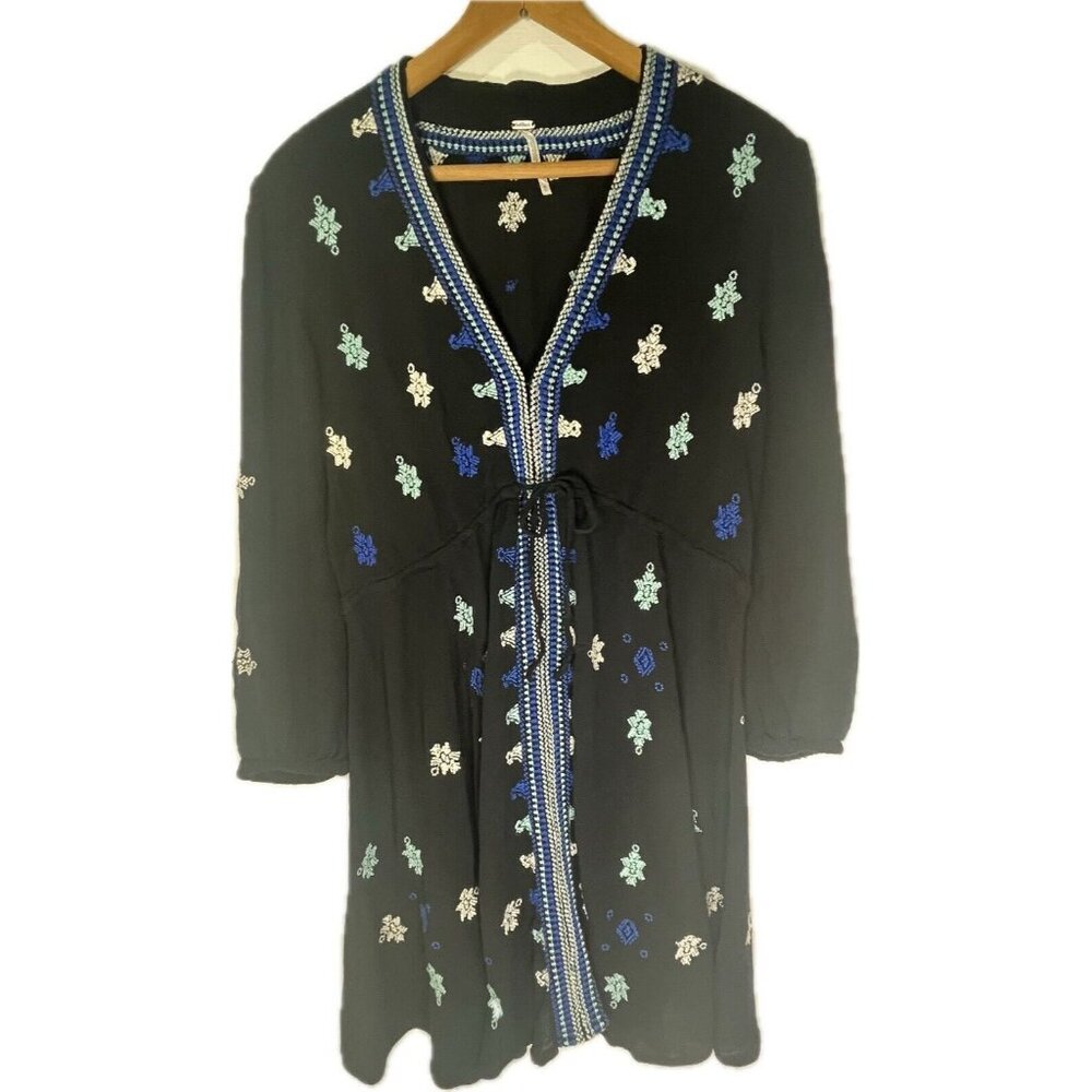Free People Women’s V-Neck Swimsuit Coverup Size M Black/Blue Embroidered Summer